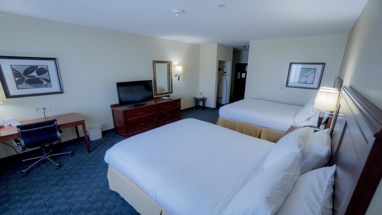 Holiday Inn Express Hotel & Suites Pampa By Ihg Habitación foto
